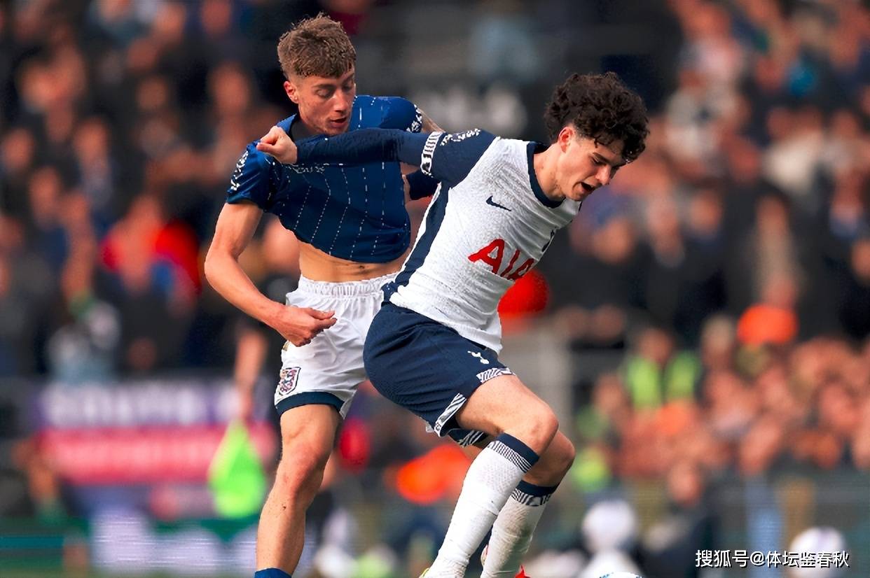 热刺新星恐离队!“赖斯接班人”遭英超3强哄抢,多特率先出手
